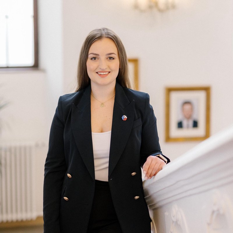 Lucie Bartošová